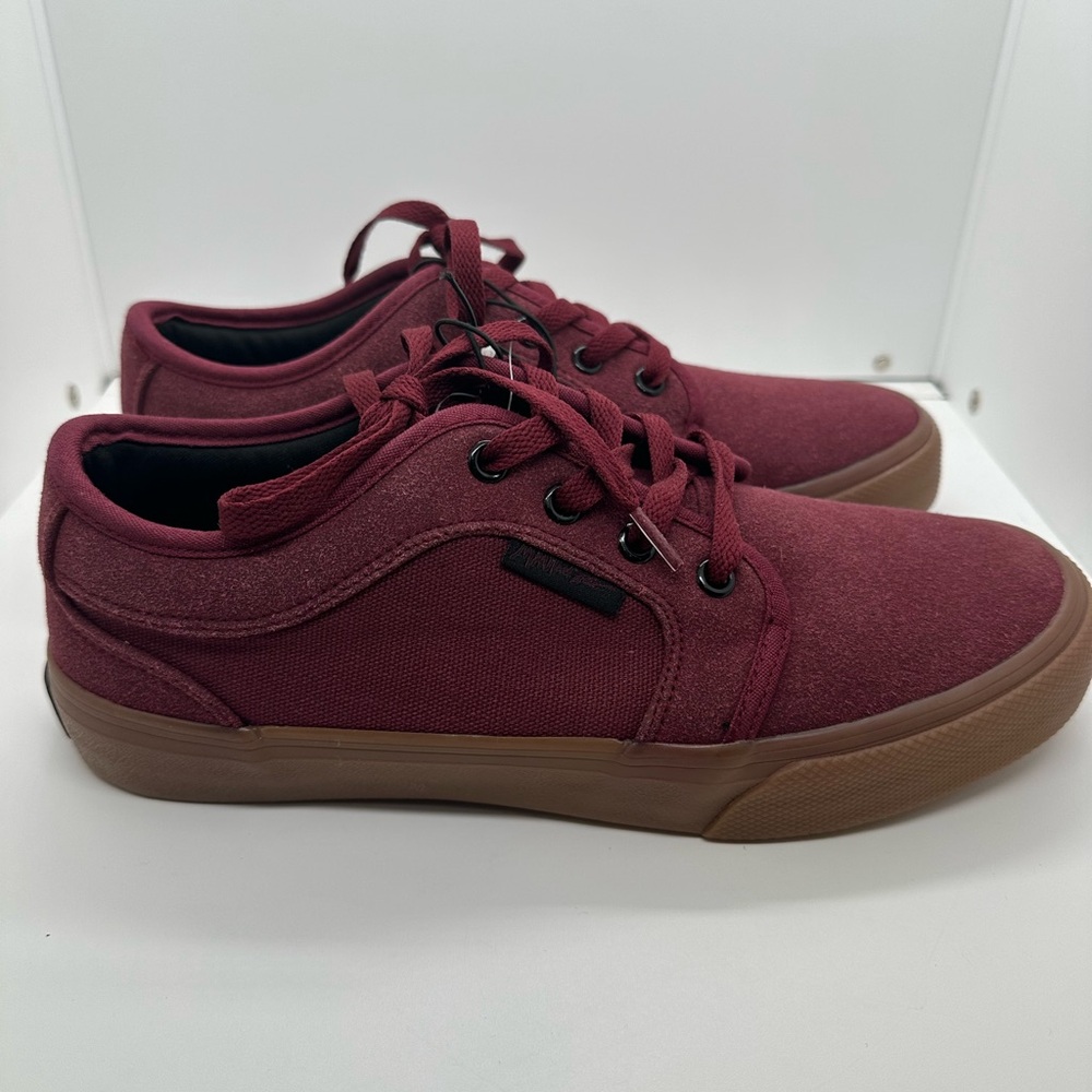 Maui and Sons Men’s Burgundy Sneakers Size 8 - Picture 3 of 14